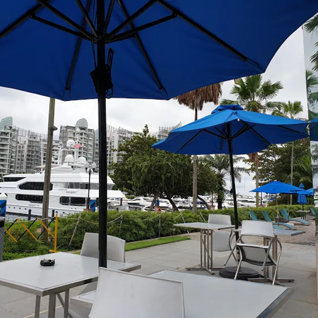 Latitude Restaurant & Terrace (ONE°15 Marina Members only)