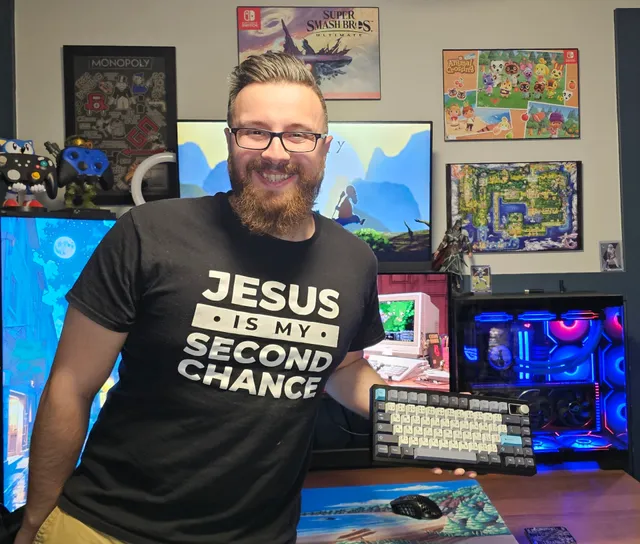 Ponzi's PCs Custom Gaming Computer Services