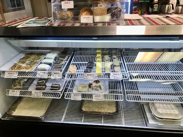 BaRyKin Cafe and Bakery