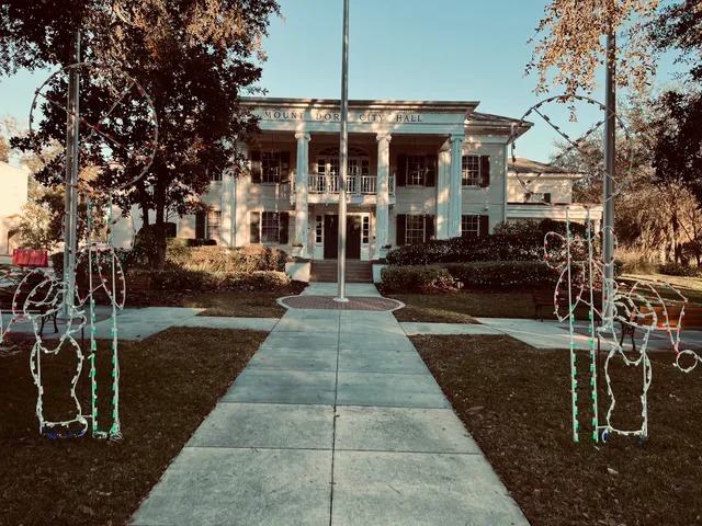 Mount Dora City Hall