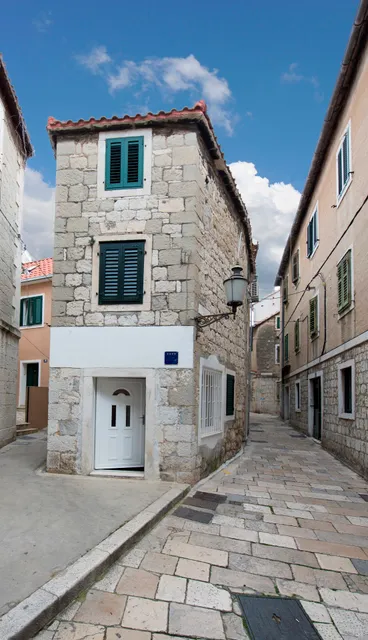 Stone beauty Apartments ****