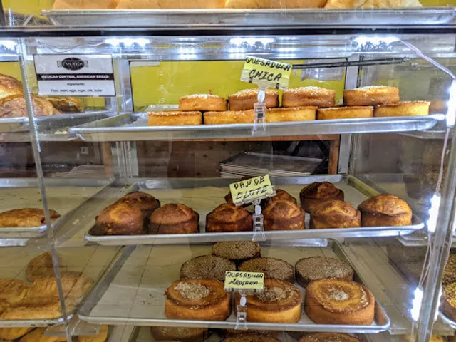 Pan De Vida Bakery