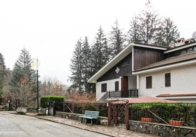 Arcinazzo House Bed and Breakfast