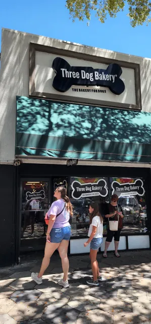 Three Dog Bakery & Grooming (STP)