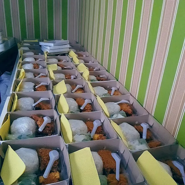 AYAM TULANG LUNAK MAS YANTO