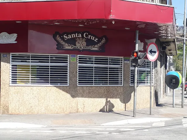 Santa Cruz Breads & Pastries