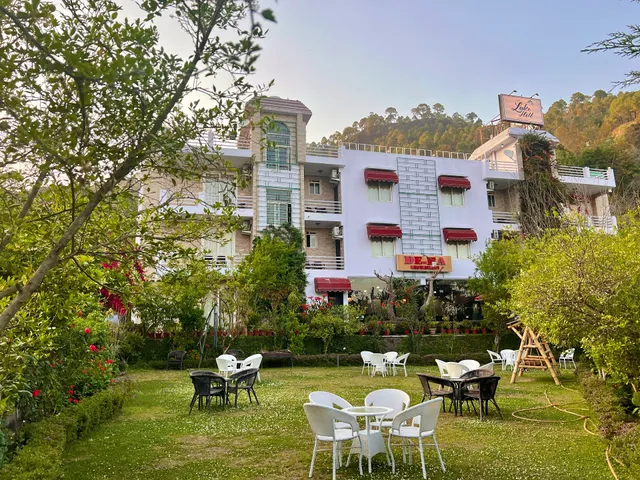 The Royal Court By MD Hotels