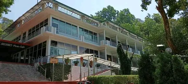 THE PINE OAK RESORT, BHIMTAL