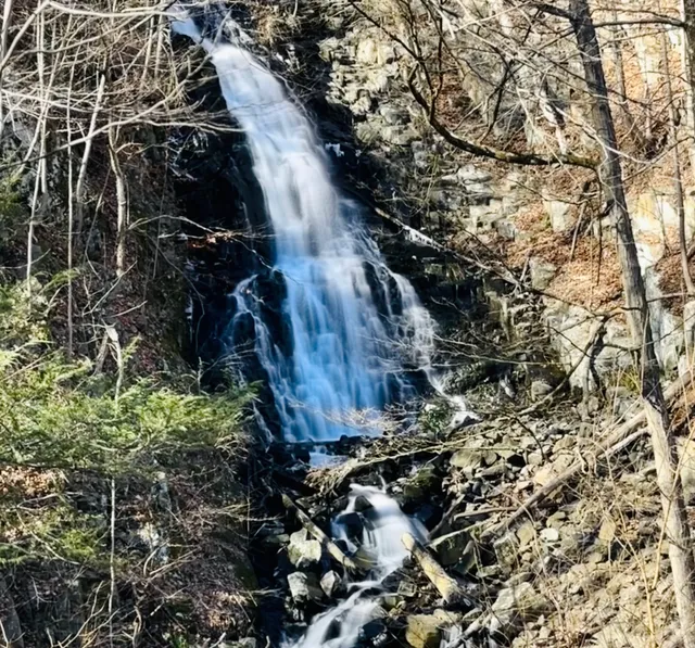 Roaring Brook Falls