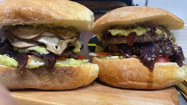 AGORA' food-drink-fan