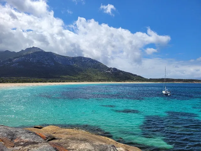 Flinders Island Cabin Park and Car Hire