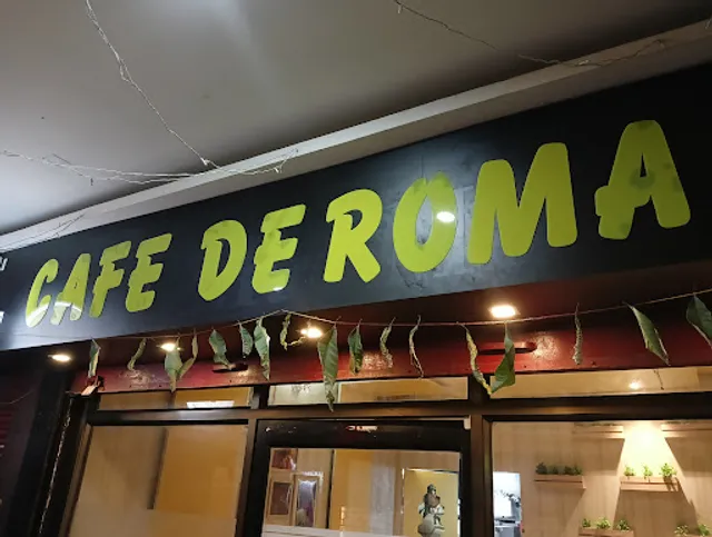 Cafe De Roma