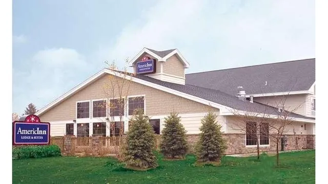 AmericInn by Wyndham Charlevoix