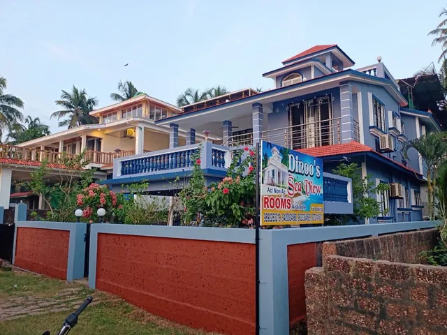 Dinoo's Sea View