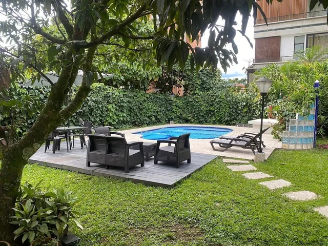 Luxury Villa In Provenza