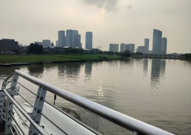 Moonriver Club & Resort Pub