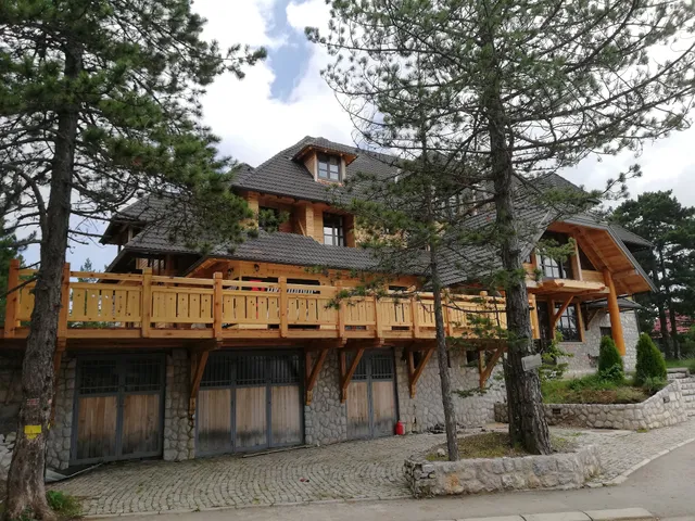 Guest House on Mountain Tara