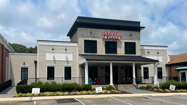 Willis Furniture & Mattress
