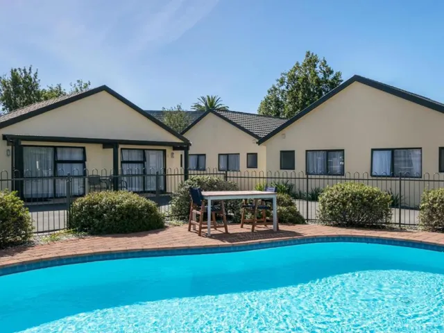 Ashleigh Court Motel