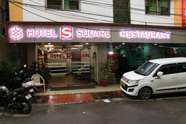 Hotel S Square