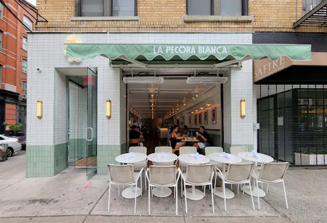 La Pecora Bianca SoHo