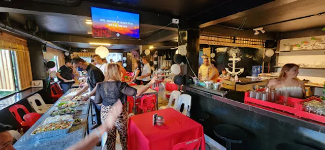 SKIPPERS MUSIC, COCKTAIL & RESTAURANT