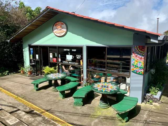 Cerro Plano - Taty's bakery