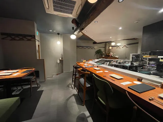 焼き鳥 だん須.