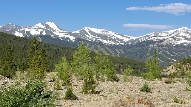 B&B Mine Trailhead Parking