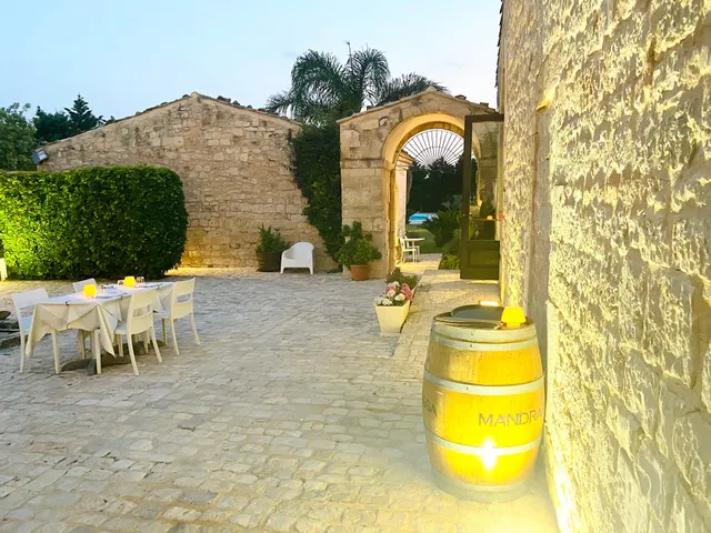 Torre Dantona country suites