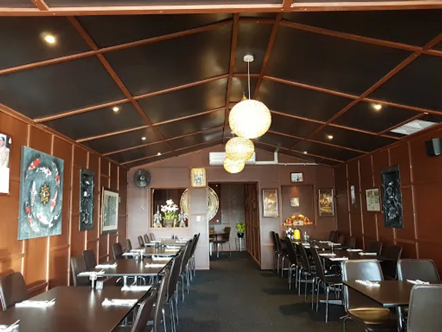 Filo Hangout & Baan Sabai Jai Restaurant