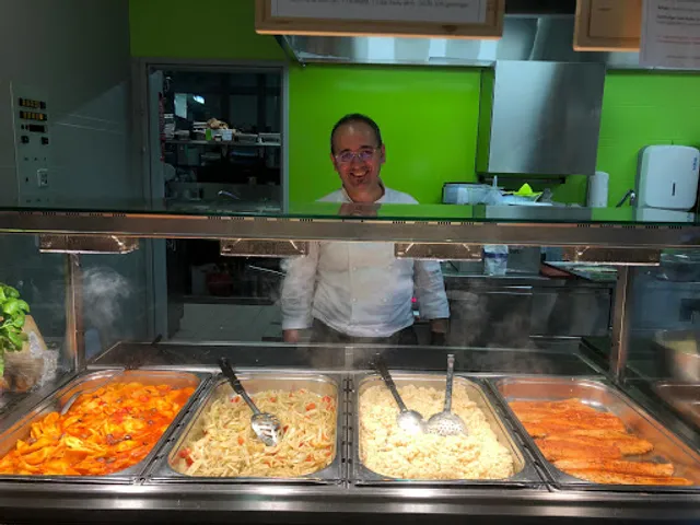 AVI Restaurant & Take Away | Buffet | Schweizer Traditionsküche