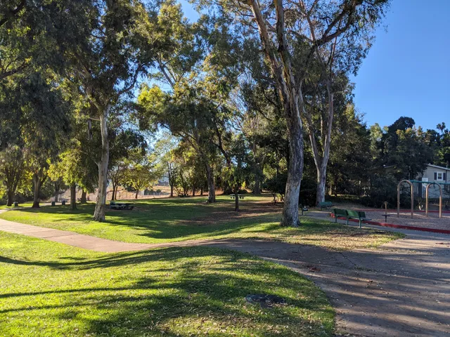 Azalea Park Water Conservation Garden