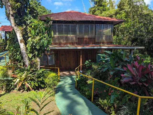 Vista Turrialba Lodge