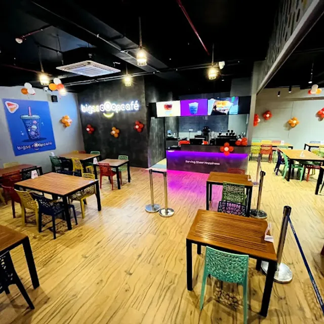 Big Scoop Cafe (House of Boba and Coffee)