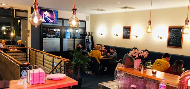 Wok & Grill metropol