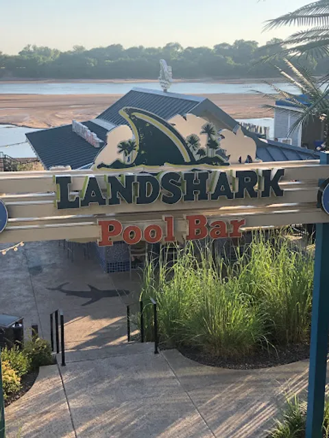 Landshark Poolbar
