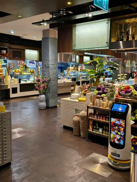 COSMO All You Can Eat World Buffet Restaurant | Reading