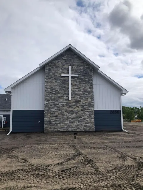 Chain of Lakes Church