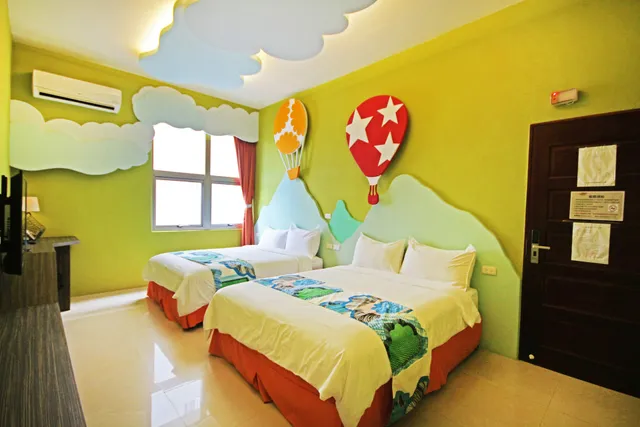 Fun Trip - Little Castle & Oscar B&B