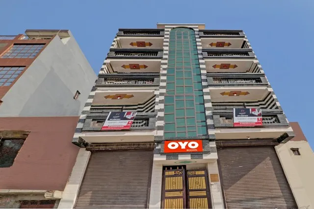 OYO Bhagyashree hotel crown view
