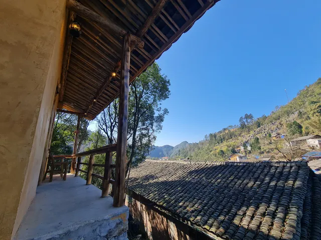Nhà Cổ Lao Xa Homestay hmong and Bungalow hot air-conditioning