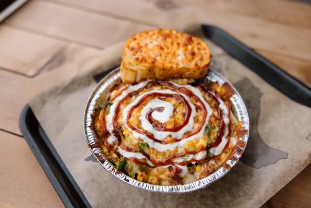 Roni's Mac Bar - Cape Girardeau