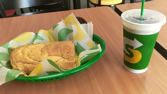 Subway - Guabirotuba