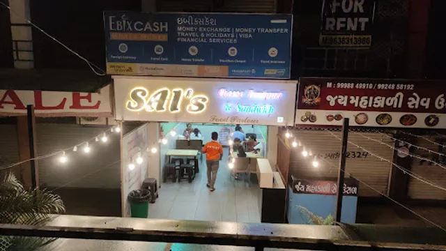 SAI's Cheese Panipuri And Sandwich