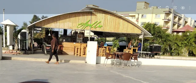 Apollo's coffee shop