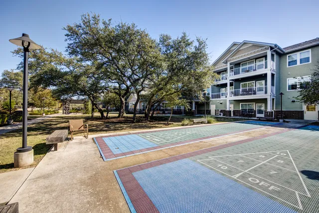 The Oaks Gracious Retirement Living