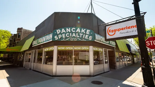 Eggsperience Cafe - Lakeview