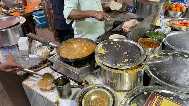 Yadav Ji Pure Vegetarian Restaurant