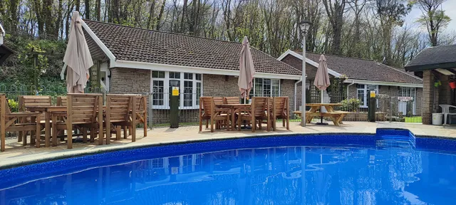 Granite Henge Holiday Bungalow